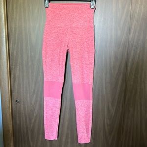 Beyond Yoga leggings size S.